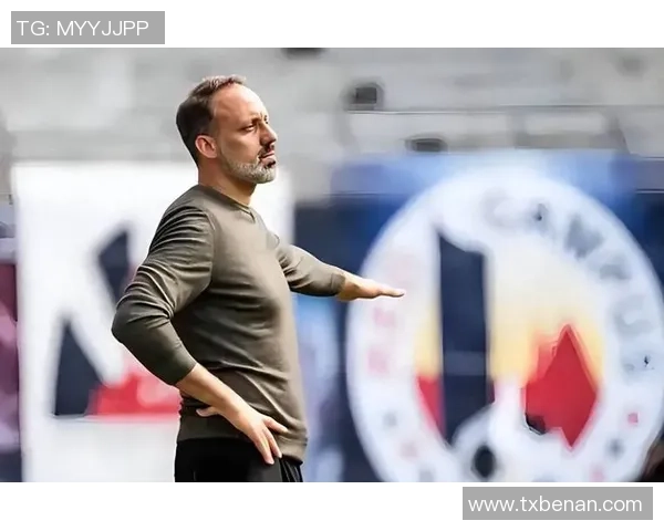 足球明星选手遭遇恶意犯规瞬间视频引发球迷热议与讨论